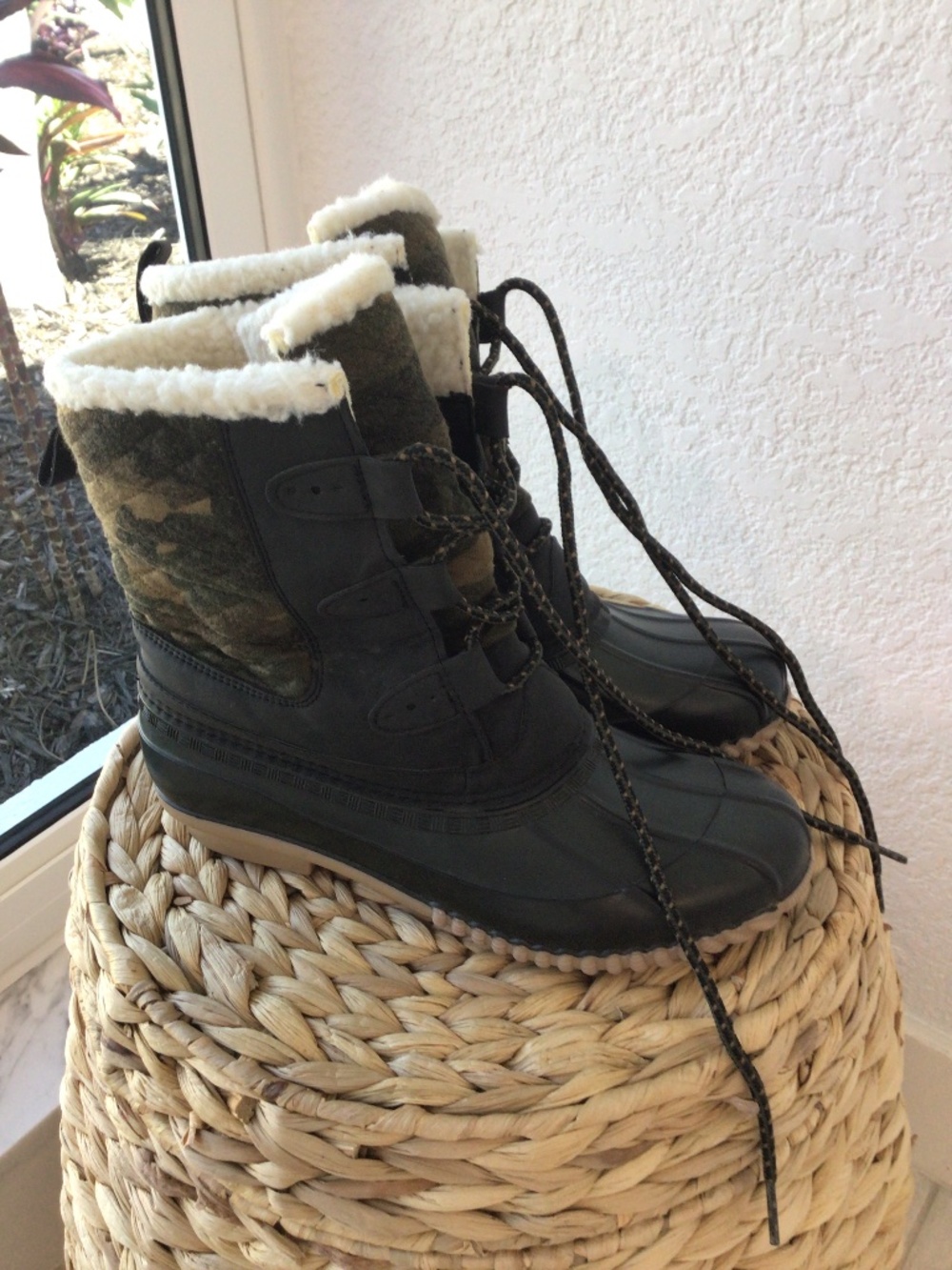 Winter waterproof boots